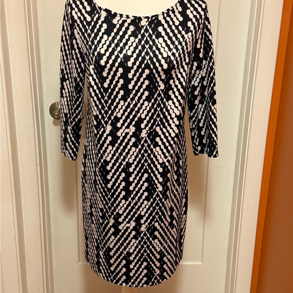 *GENTLY WORN* The Limited Size M Black and White Sheath Dress